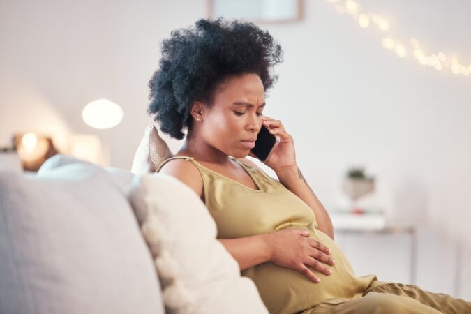 When to Call Your Specialist: Warning Signs in a High-Risk Pregnancy